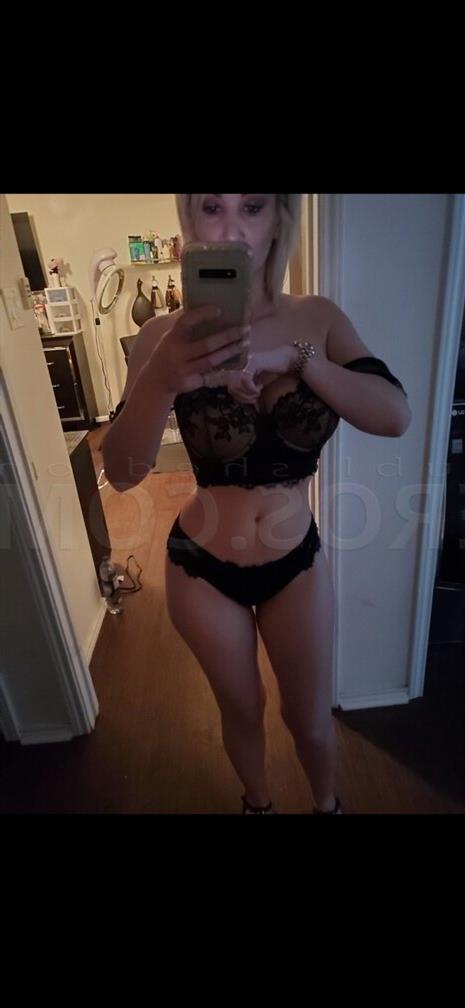 Saffiatou, vip donne in Parma id2603